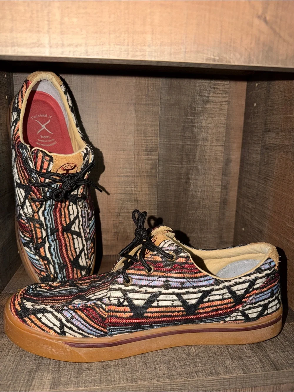 Twisted X Hooey style Aztec-Pattern Low-Top Sneakers size 12